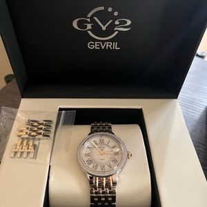 GV2 Women’s Astor II Diamond Mother of Pearl bracelet watch